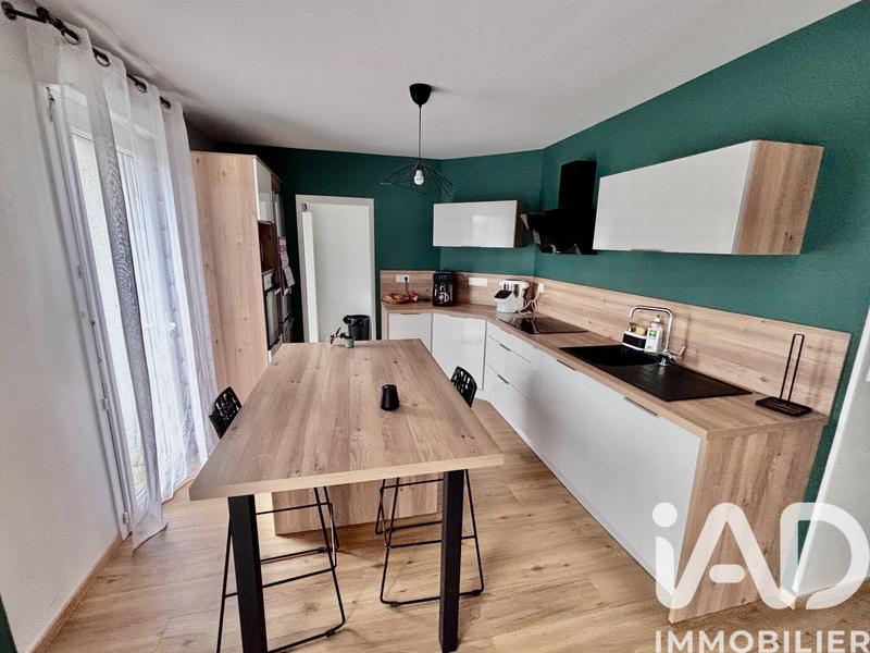 Maison - 90 m² - 4 pièces