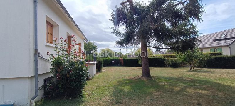 Maison traditionnelle - 130 m² - 8 pièces