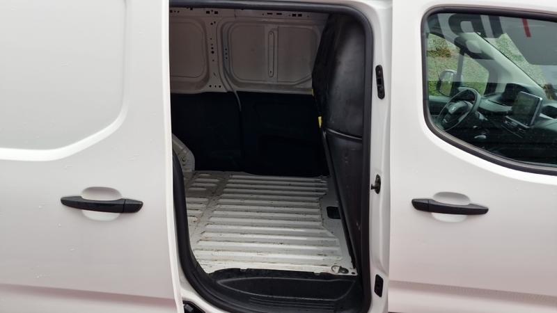 Peugeot Partner Long 950 Kg Puretech 110 Ss Bvm6 Premium