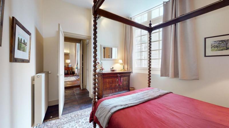 Appartement - 143 m² - 6 pièces