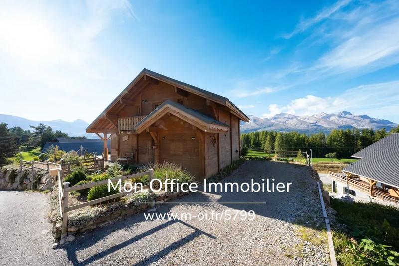 Châlet - 143 m² - 5 pièces