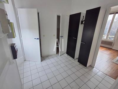 Bureau - 72 m² - 3 pièces