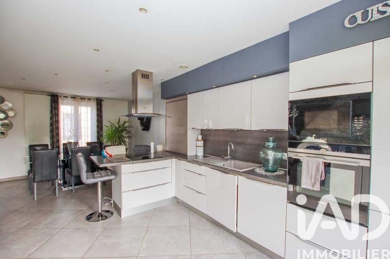 Maison - 126 m² - 5 pièces