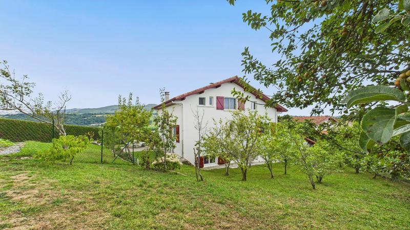 Maison - 156 m² - 4 pièces