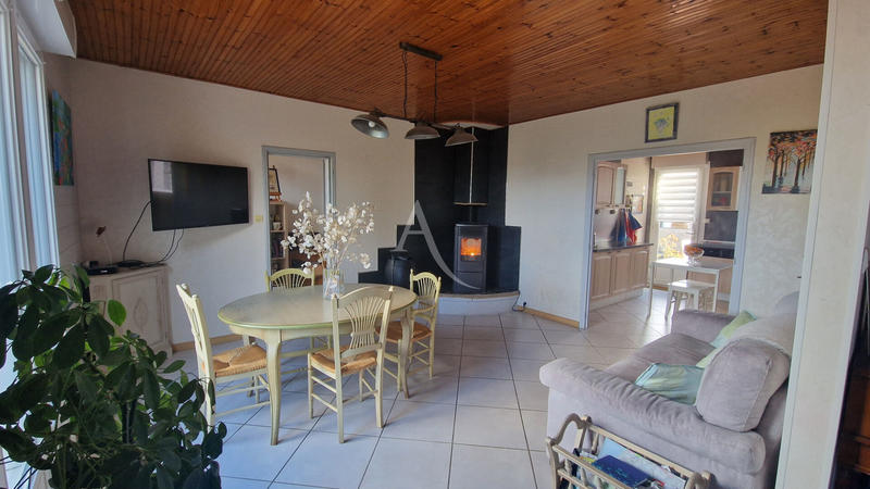 Maison - 75 m² - 4 pièces