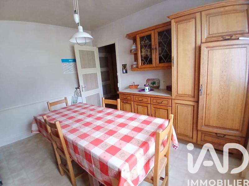 Maison - 95 m² - 5 pièces