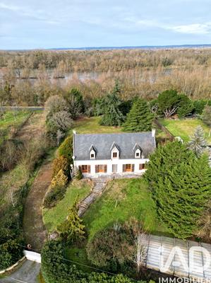 Maison - 269 m² - 10 pièces