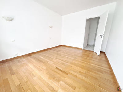 Appartement - 74 m² - 4 pièces
