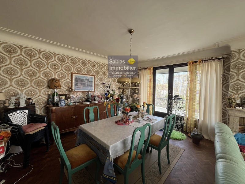 Maison - 144 m² - 8 pièces