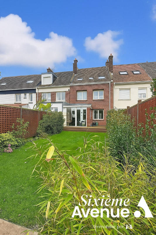 Maison - 133 m² - 6 pièces