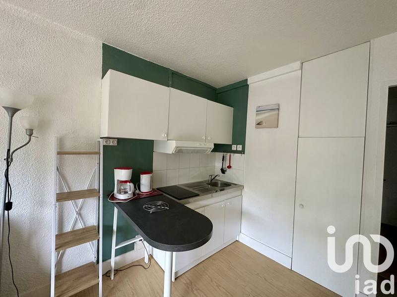 Studio - 25 m² - 1 pièce