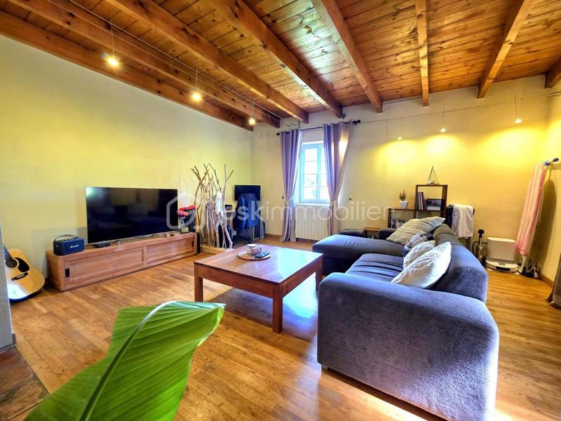 Maison en pierre - 178 m² - 4 pièces