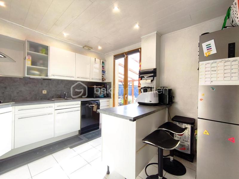 Maison - 113 m² - 6 pièces