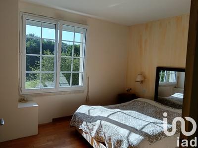 Maison - 181 m² - 7 pièces