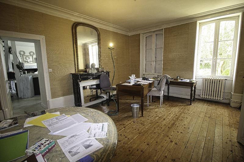 Maison - 291 m² - 15 pièces