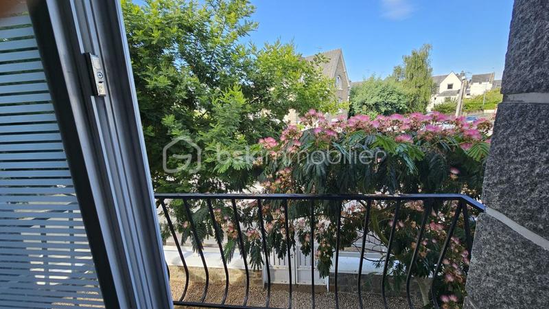 Maison en pierre - 241 m² - 10 pièces