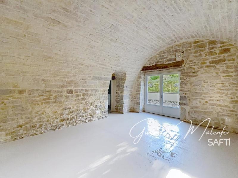 Maison - 122 m² - 5 pièces