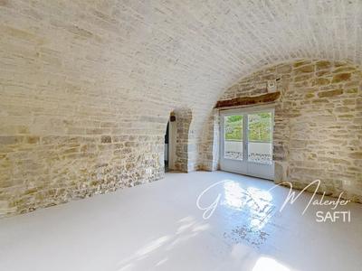 Maison - 122 m² - 5 pièces