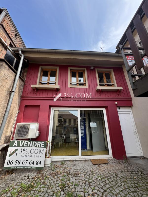 Local commercial - 172 m² - 3 pièces