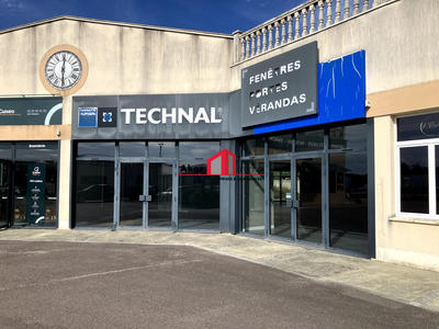 Local commercial - 330 m² - 2 pièces