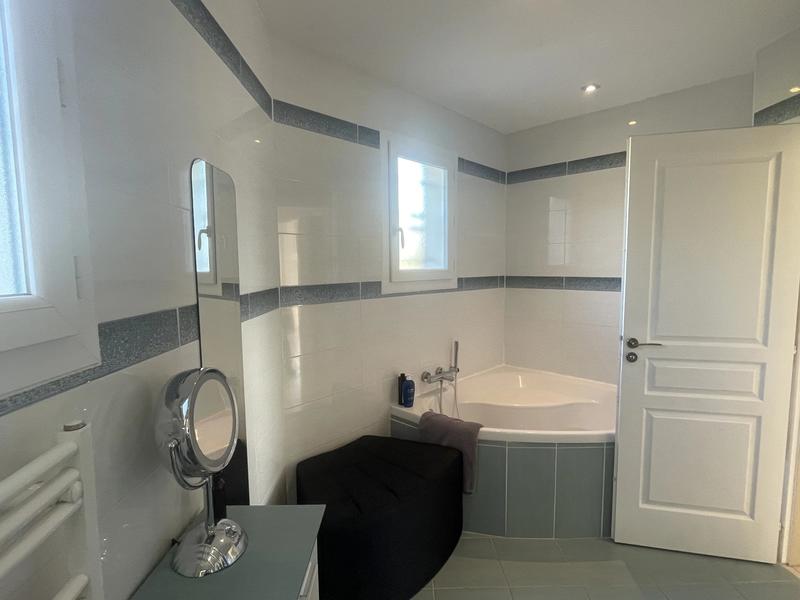 Villa - 170 m² - 7 pièces