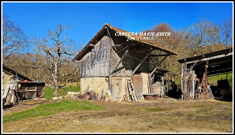 Maison - 194 m² - 7 pièces