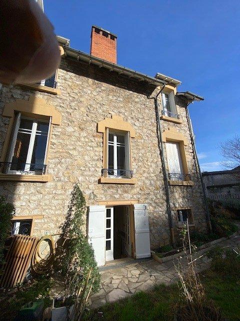 Maison de ville - 150 m² - 9 pièces
