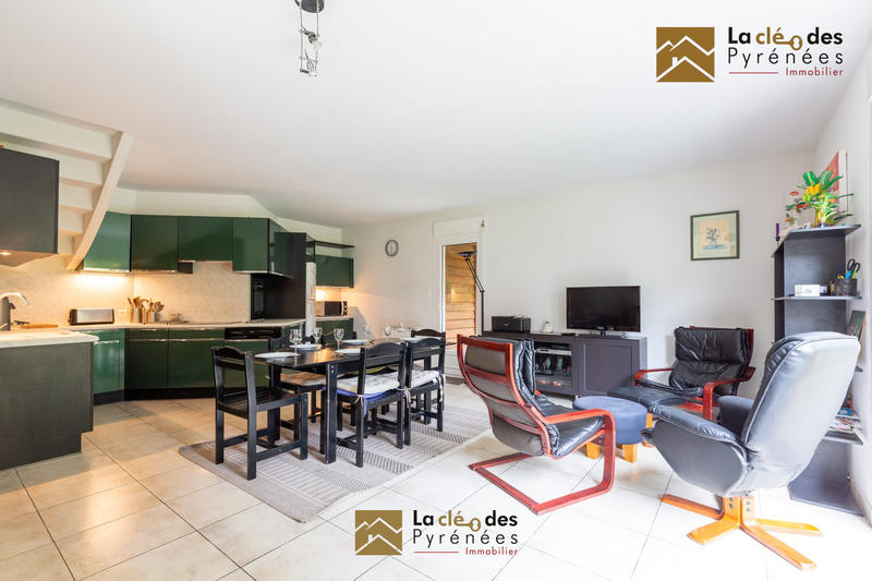 Maison - 100 m² - 6 pièces