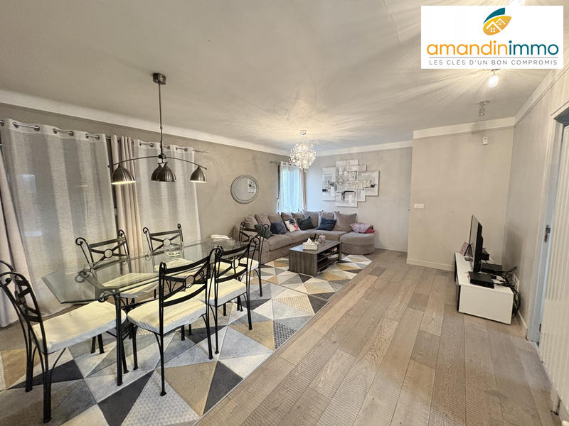 Maison - 75 m² - 6 pièces