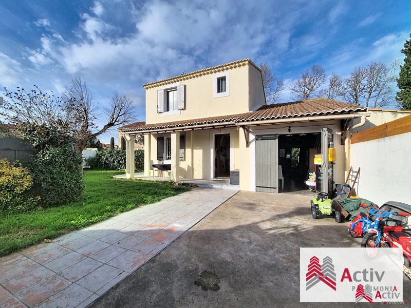 Maison - 88 m² - 4 pièces