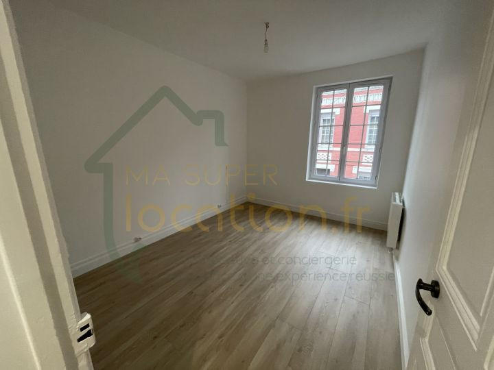 Maison - 84 m² - 5 pièces