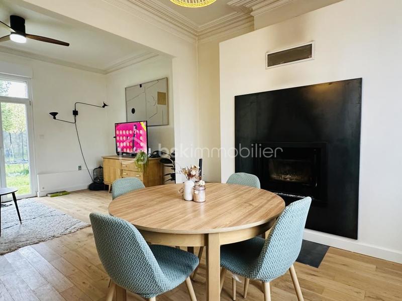 Maison - 160 m² - 5 pièces