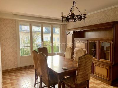 Maison de ville - 92 m² - 4 pièces