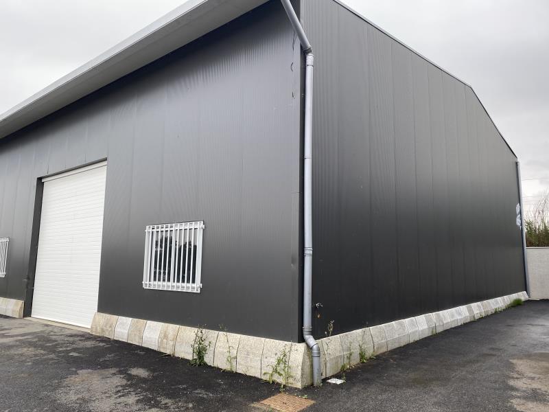 Local d'activité / Entrepôt - 391 m² - 3 pièces
