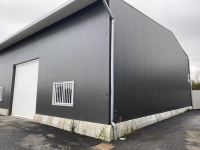 Local d'activité / Entrepôt - 391 m² - 3 pièces