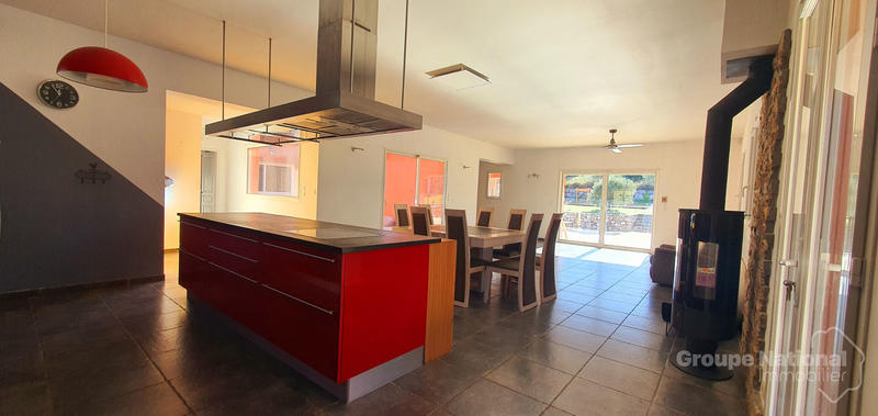 Maison - 160 m² - 5 pièces