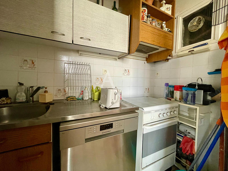 Maison - 96 m² - 6 pièces