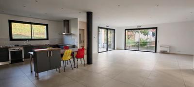 Maison d'architecte - 202 m² - 6 pièces