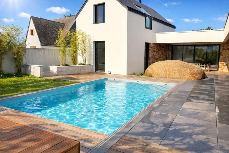 Maison - 237 m² - 8 pièces