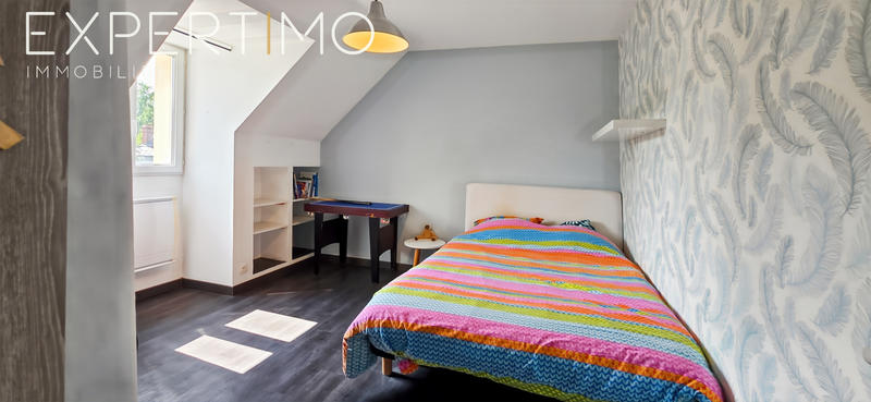 Maison - 100 m² - 6 pièces