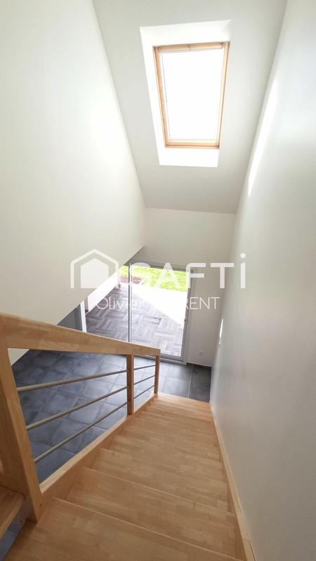 Maison - 84 m² - 5 pièces