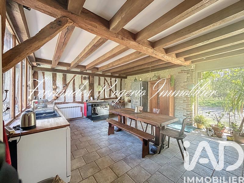 Maison - 175 m² - 7 pièces