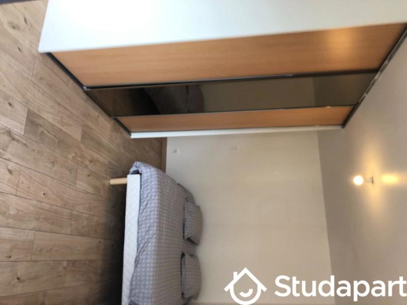 Chambre - 11 m² - 1 pièce