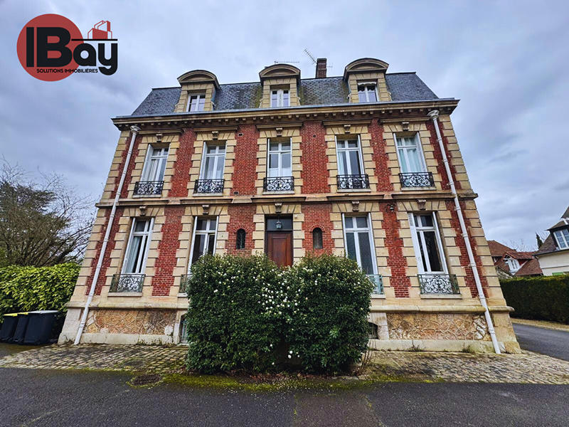 Appartement - 81 m² - 3 pièces