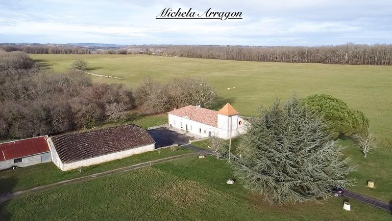 Propriété - 196 m² - 7 pièces