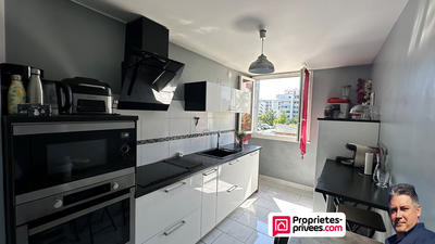 Appartement - 70 m² - 4 pièces