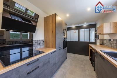 Maison traditionnelle - 78 m² - 5 pièces