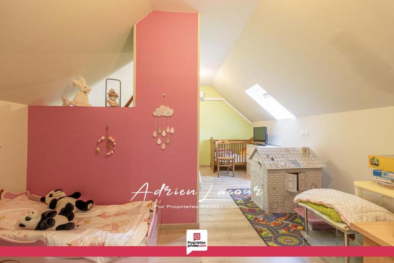 Maison - 143 m² - 6 pièces