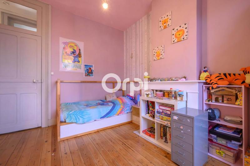 Maison - 195 m² - 7 pièces