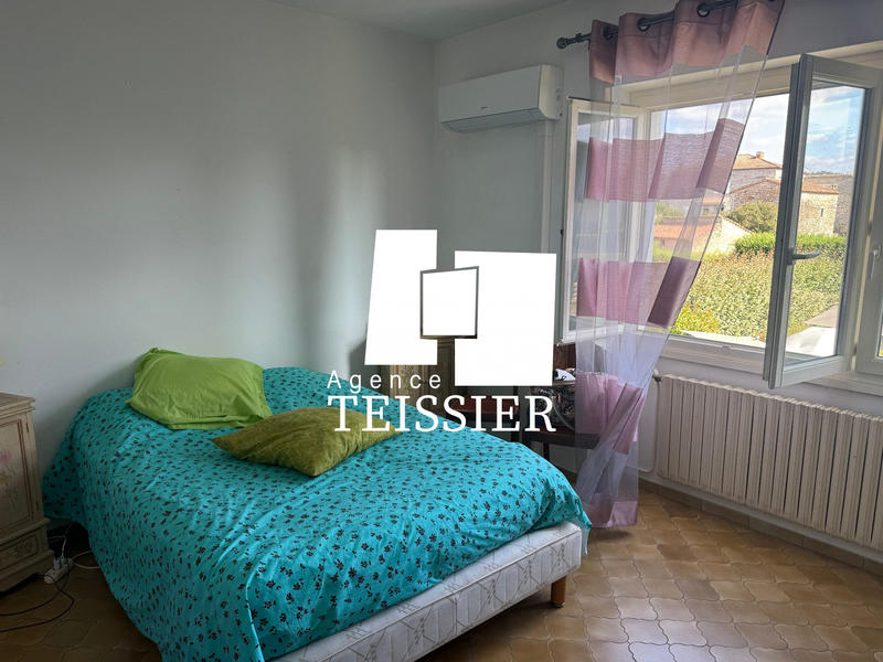 Maison - 184 m² - 5 pièces